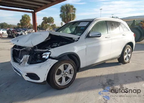 2018 Mercedes-Benz Glc 300 from USA, damaged, VIN WDC0G4JB0JV092258